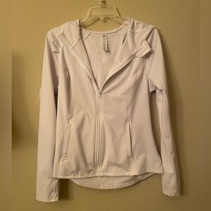 Women’s yogalicious zip front hoody size large